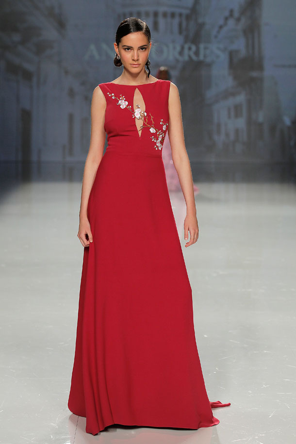 ilovebrides.pt Ana Torres 2018 Barcelona Bridal Fashion Week 2017